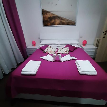 Da Lucia Bed & Breakfast โรม ภายนอก รูปภาพ