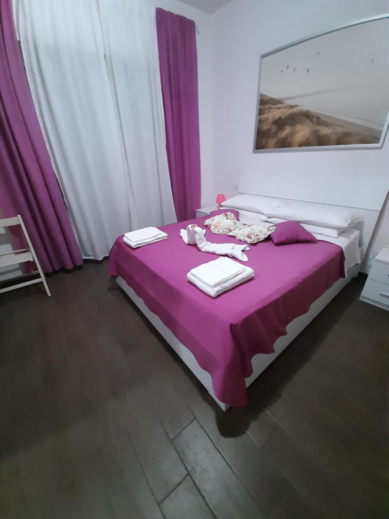 Da Lucia Bed & Breakfast โรม ภายนอก รูปภาพ