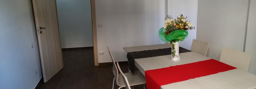 Da Lucia Bed & Breakfast โรม ภายนอก รูปภาพ